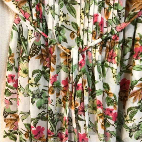 American Rag White Floral Long Sleeve Dress - Picture 11 of 13